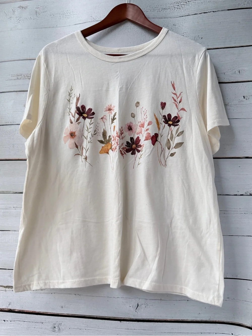 Holiday & Graphic Tee Bundle | Lot of 4  | Thanksgiving, Christmas & More!